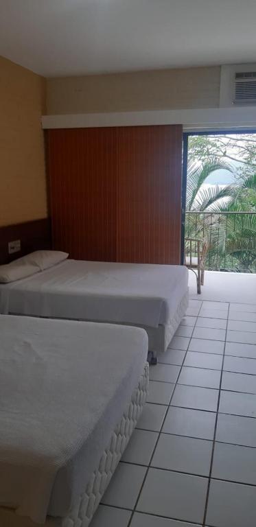 Flat Angra Portogalo room 4